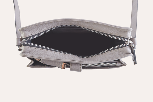 Pebble Leather Wallet Crossbody Bag